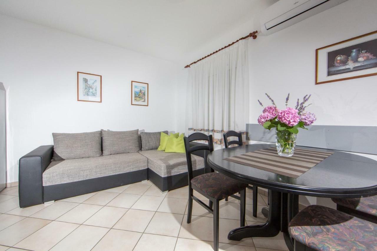Apartments Sanmichel Pula Zewnętrze zdjęcie